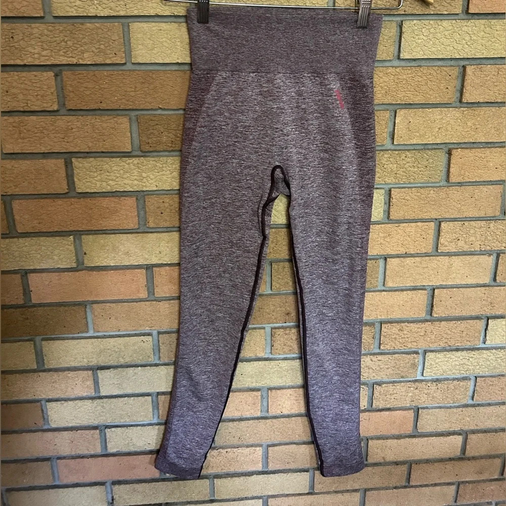Gymshark High Waisted Flex Leggings Winter Berry Rose Slate GLLG1824 Size Small